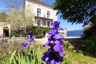 Pensionat Le Clos De La Salamandre