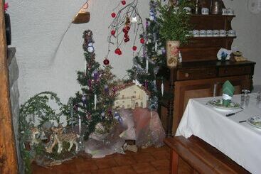 هاستل Auberge La Cleida