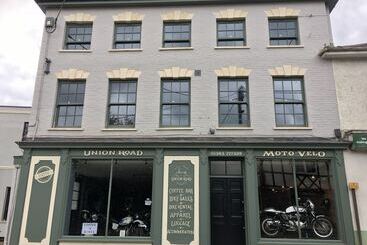 Bed and Breakfast Union Road Moto Velo Accommodation