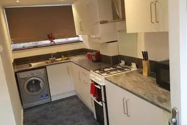 Aparthotel Vetrelax Basildon Newly Refurbished 3bed House