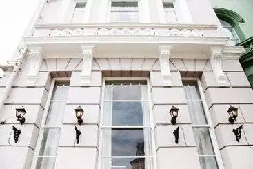 پانسیون The Rosewood Torquay