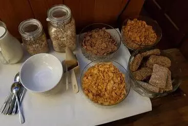 ユースホステル Windmill Bed And Breakfast
