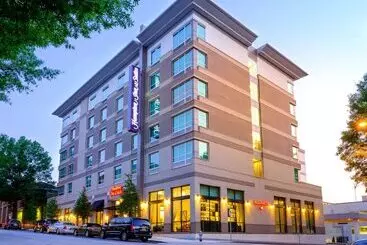 Hotelli Hampton Inn & Suites Atlanta  Decatur/emory