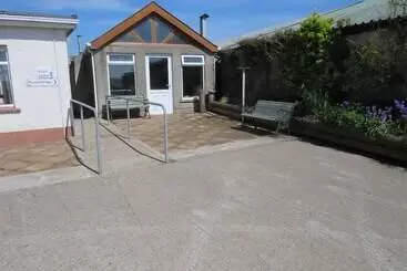 پانسیون Carnside Guest House