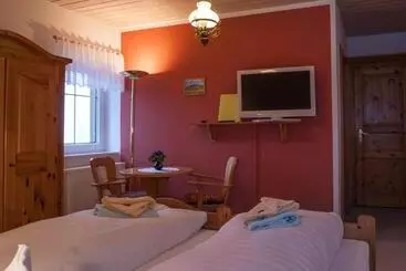 Auf Der Heide Gasthof & Pension