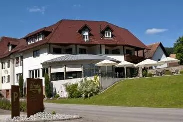 ユースホステル Gasthaus Linde