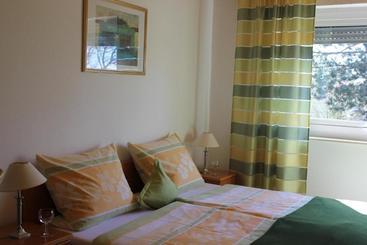 پانسیون Haus Witten Höhen