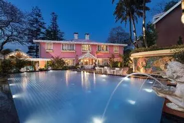 Hotel Mayfair Himalayan Spa Resort