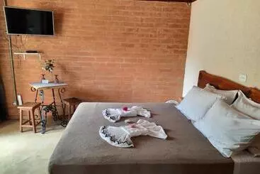 ペンション Cores E Flores Da Serra Pousada De Charme