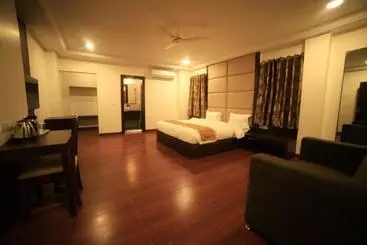 Aamiaismajoitus (B&B) Adya Inn