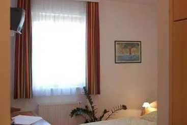 Weingut Pension Stockingerhof