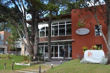 アパートホテル Apart Del Este