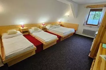 ペンション Penzion čtyřlístek