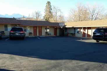 Timberline Motel