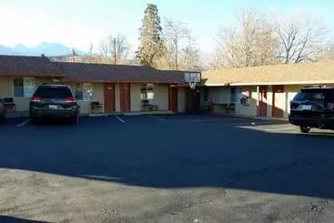 Timberline Motel