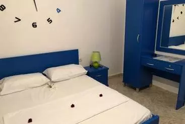 Pensió Villa Elvis Caca
