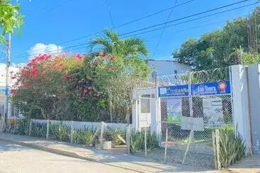 ペンション Hostal Del Mar   Tolu