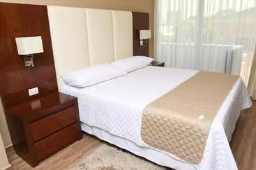 هتل آپارتمان Taos Apart