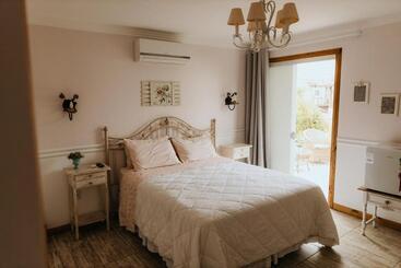 פנסיון Pousada Paty´s Garden