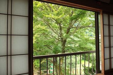 Pension (Hôtel basse catégorie) Yoki Guest House