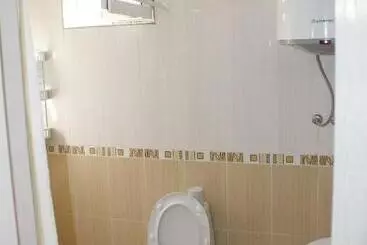 Pensió Festina Lente