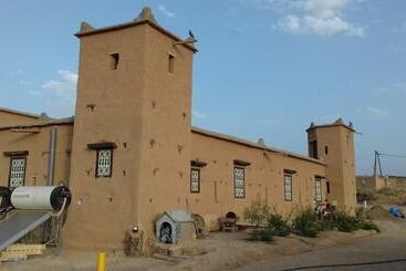 Pensionat Kasbah Izoran