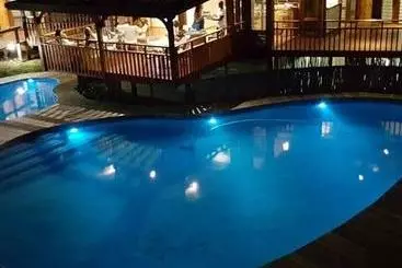 Lomakeskus Golden Beach Village