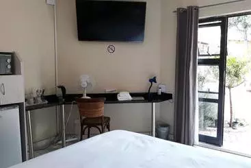 ペンション 8 Ibis Lane Guest House