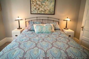 ベッドアンドブレックファースト Poppy Sister Inn