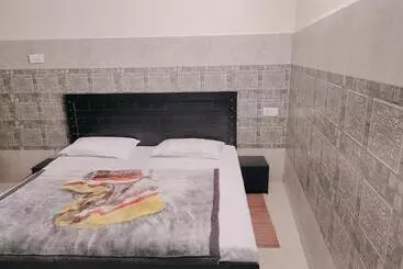 Pensione Vidya Guest House