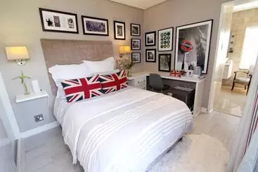 Majatalo Sea Dreams Guesthouse