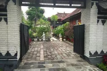 Pensione The Arya Guest House