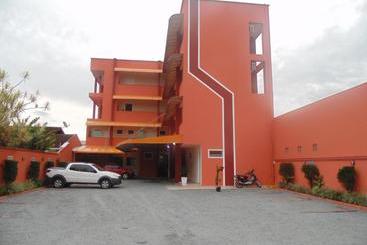 בית מלון כפרי Jovilá