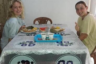 Colonial Surfing Villa Hostel & Home Stay