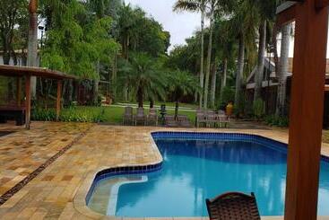 Пансион Pousada Chácara Putini