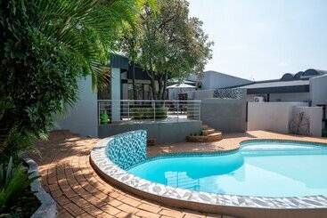 Pension Casa Albergo Corporate Guest House