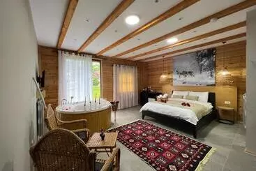 ペンション Guesthouse Villa Gurra