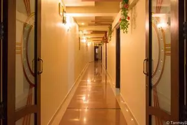 Alberg Vora Corporate Inn