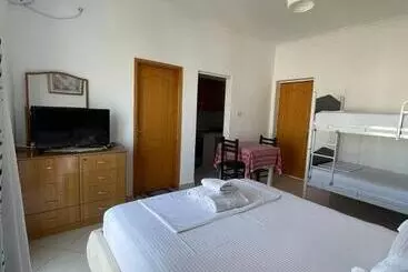 Aparthotel Vila Florand Sela