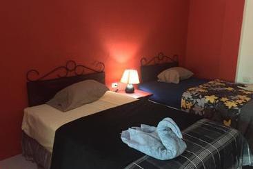 Pensió Alojamiento D Rosales