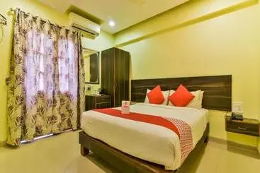 Hostel Oyo 14532 Hotel Avisha Residency