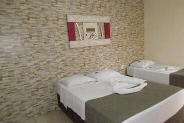 پانسیون Pousada Quinta Das Aroeiras