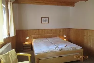 Majatalo Guest House U Marie