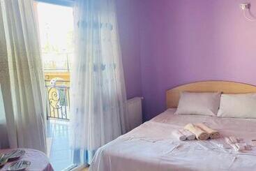 پانسیون Villa Jakos Paradise