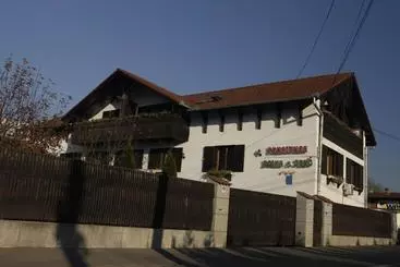 Pensiunea Doina & Jenő