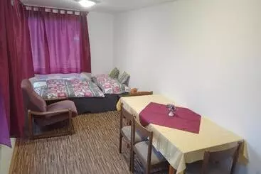ペンション Guest House Krahulec