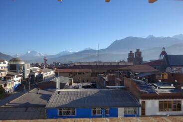 פנסיון La Aurora