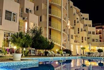 Vanilla Garden Apartments