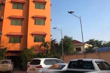 Pension Apsara Guest House Kampot City