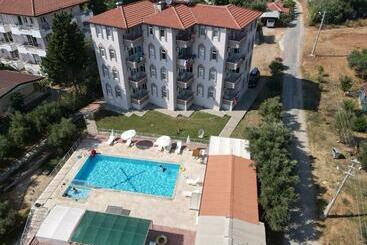 هتل آپارتمان Sercan Apart